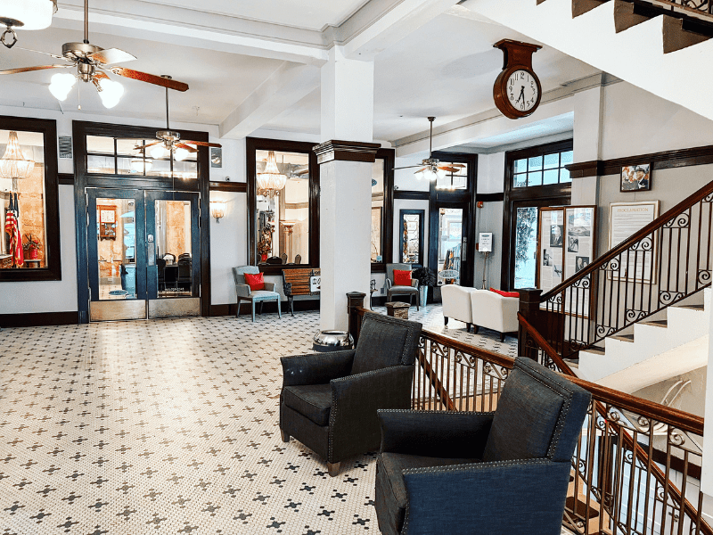 hotels Palestine Texas