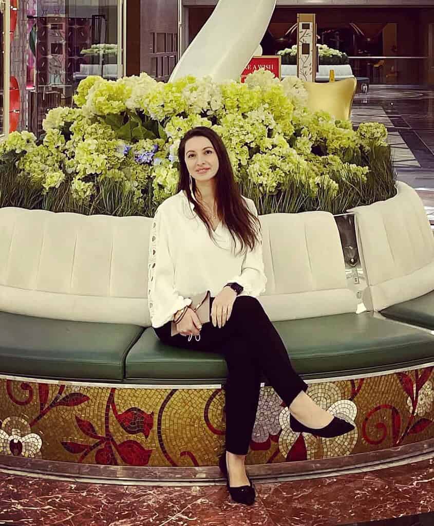 Ivanka Dimitrova Author